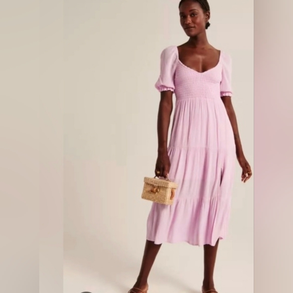 Abercrombie & Fitch Puff Sleeve Tiered Midi Dress Color Pink Size MP